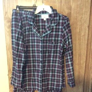 Women,s fleece pajamas